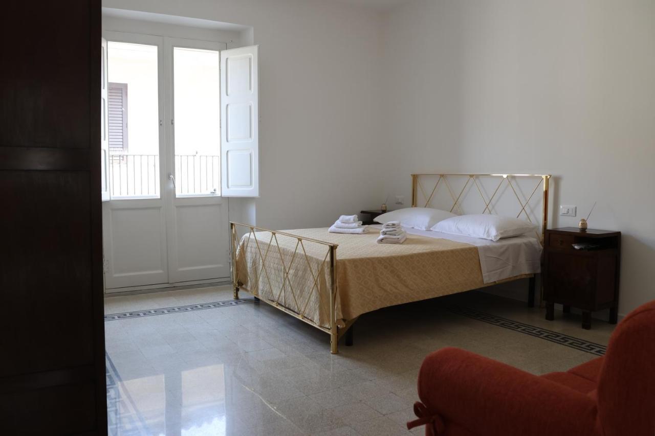 Il Borgo Civ.15 Hotel Паола Екстериор снимка