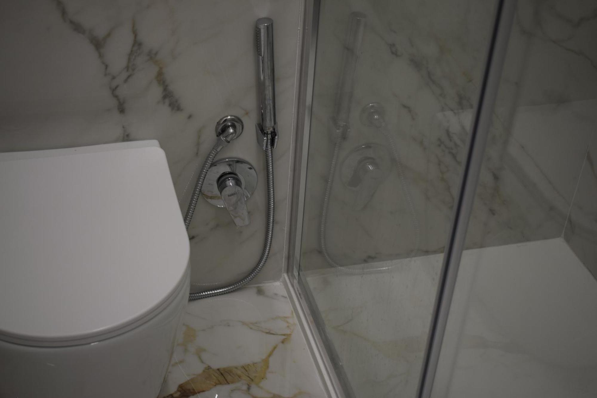 Il Borgo Civ.15 Hotel Паола Екстериор снимка