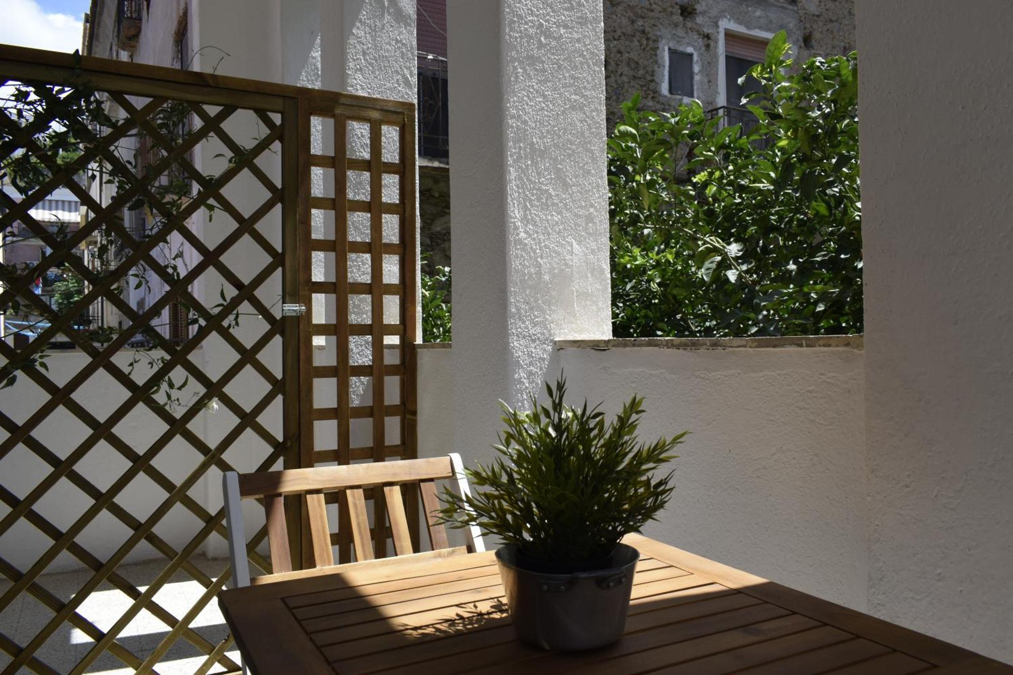 Il Borgo Civ.15 Hotel Паола Екстериор снимка