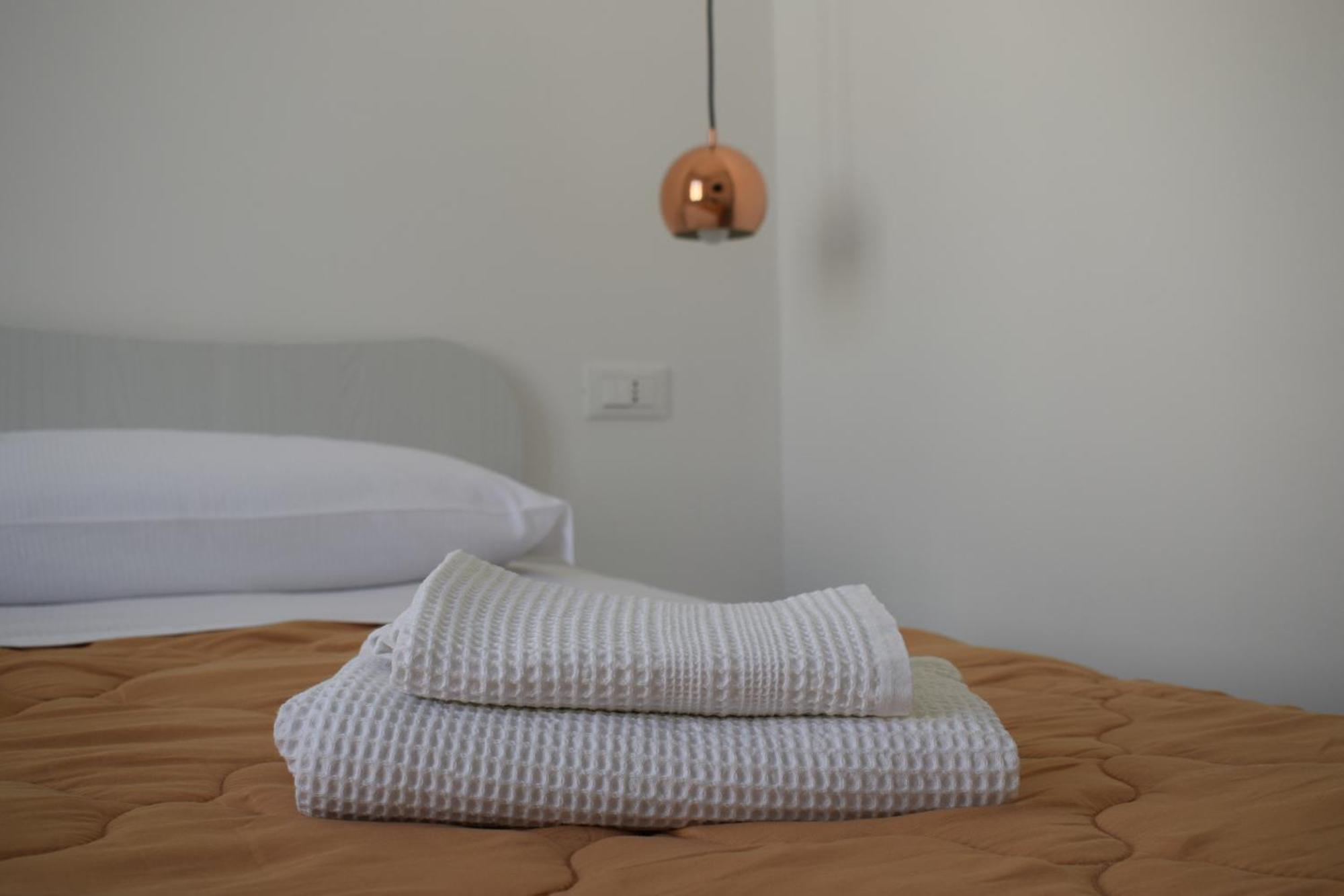 Il Borgo Civ.15 Hotel Паола Екстериор снимка